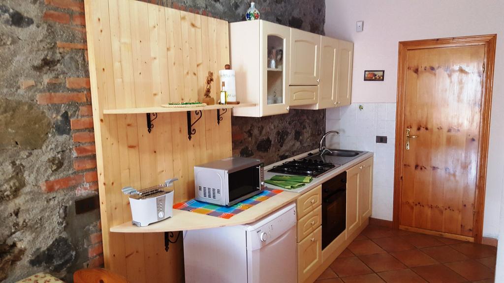 Casale Citerno Apartamento Bolsena Exterior foto